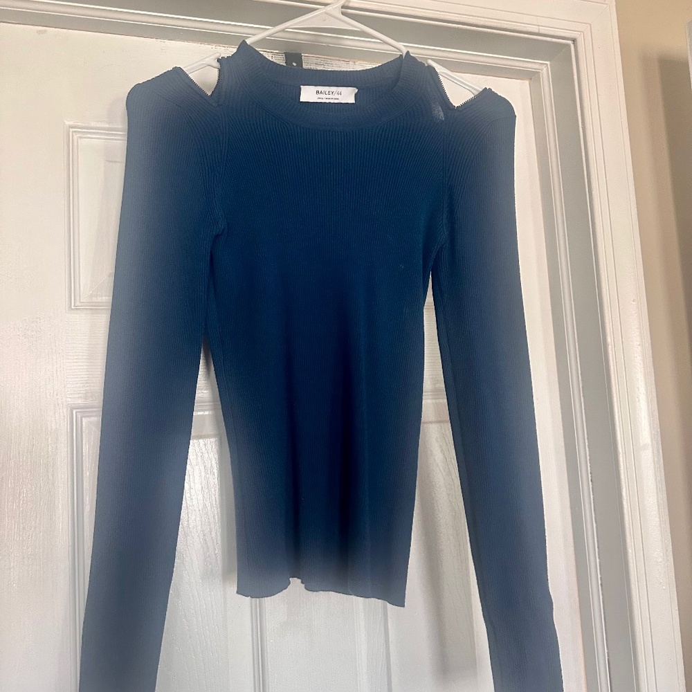 Bailey 44 cutout sweater size Small